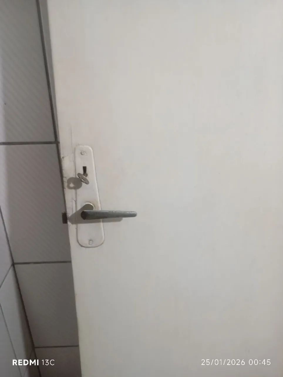 3 Portas de Madeira Brancas - Bom Estado - Foto 2