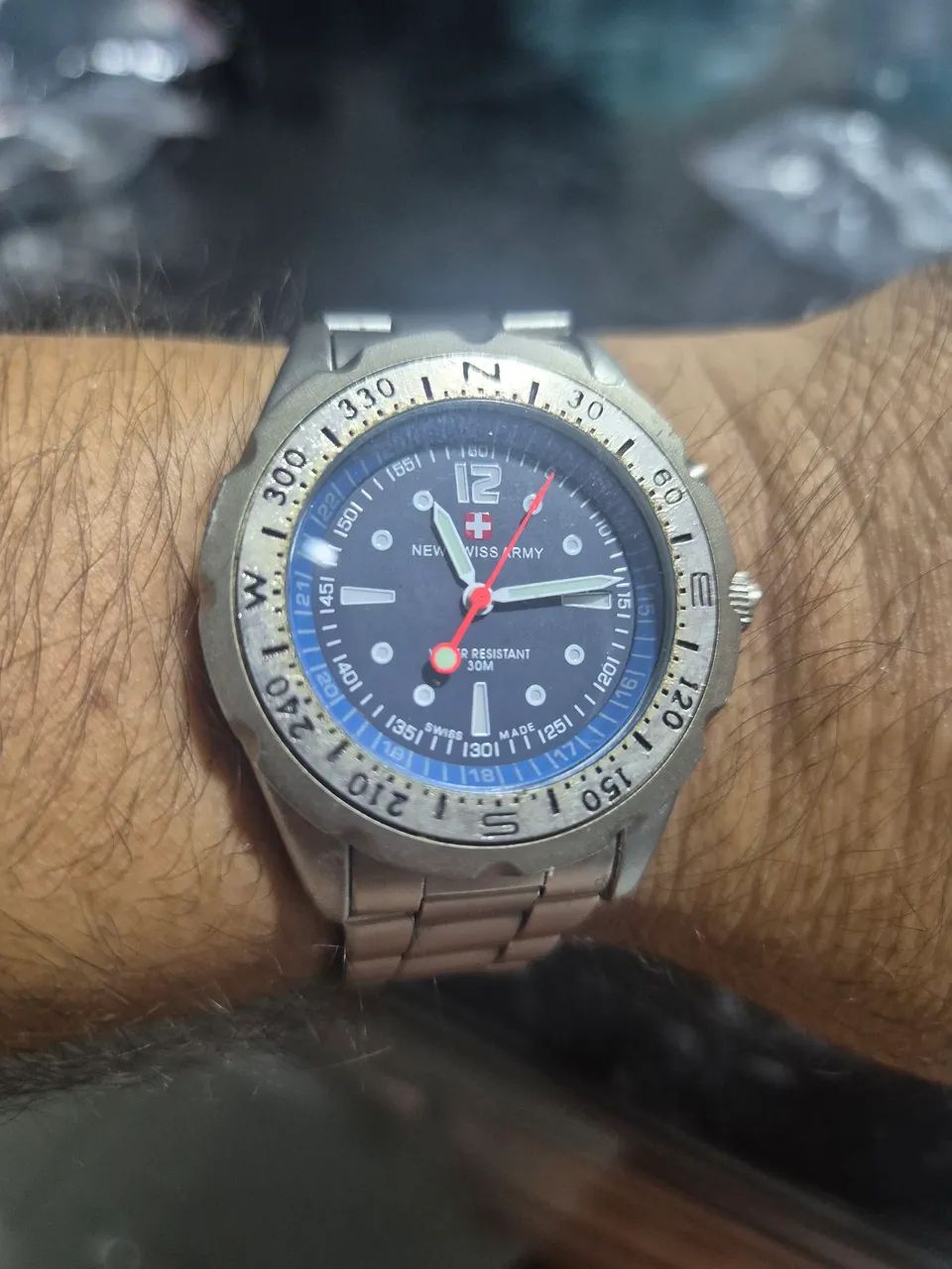 Relógio NEW SWISS ARMY  AZUL   -   BEM CONSERVADO