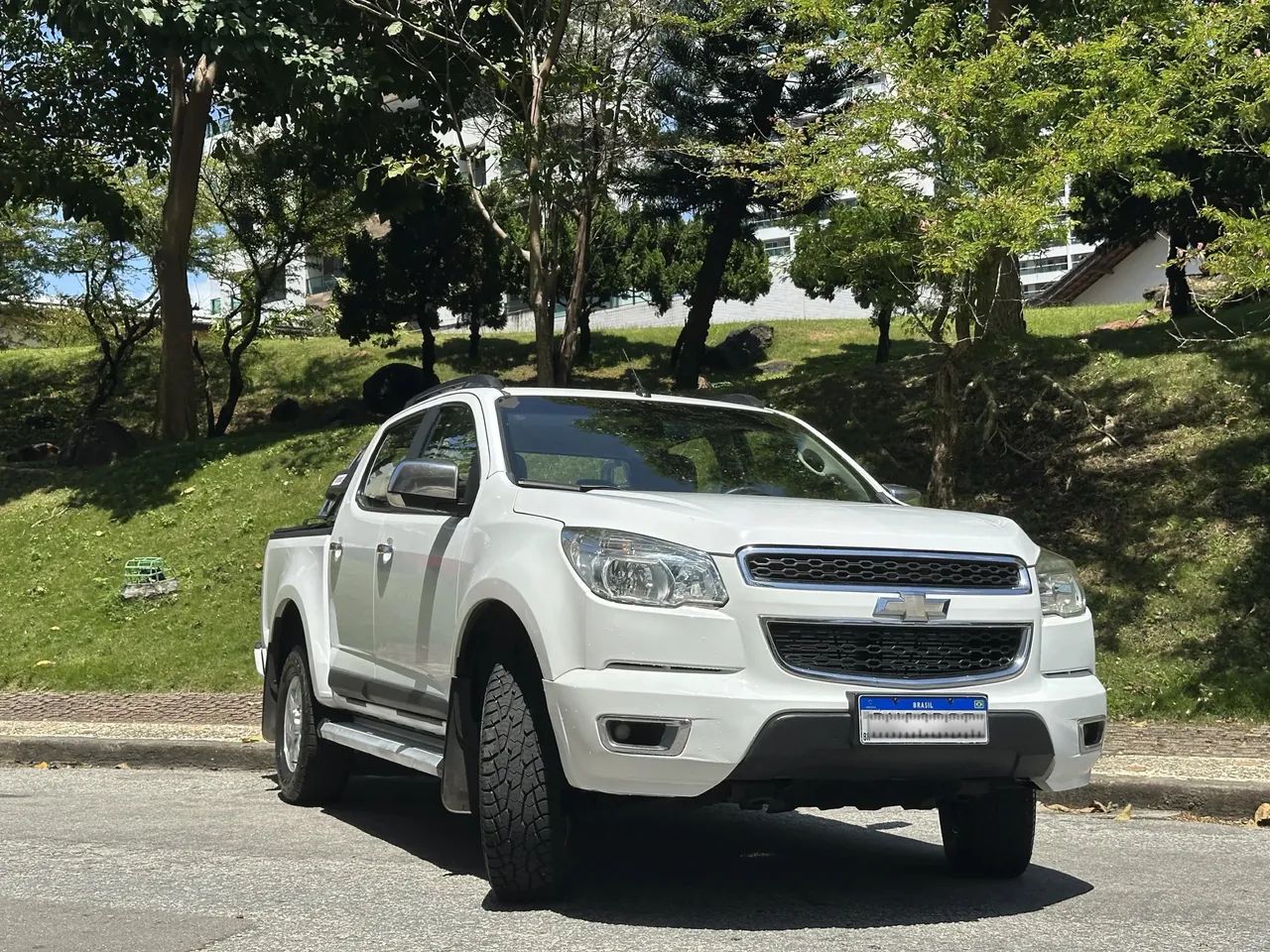 Chevrolet S10 S10 Pick-Up LT 2.8 TDI 4x2 CD Diesel Aut 2015