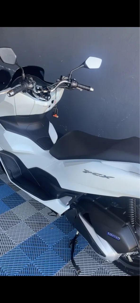 PCX 160 abs ( pouco usada e bem conservada) - Foto 2