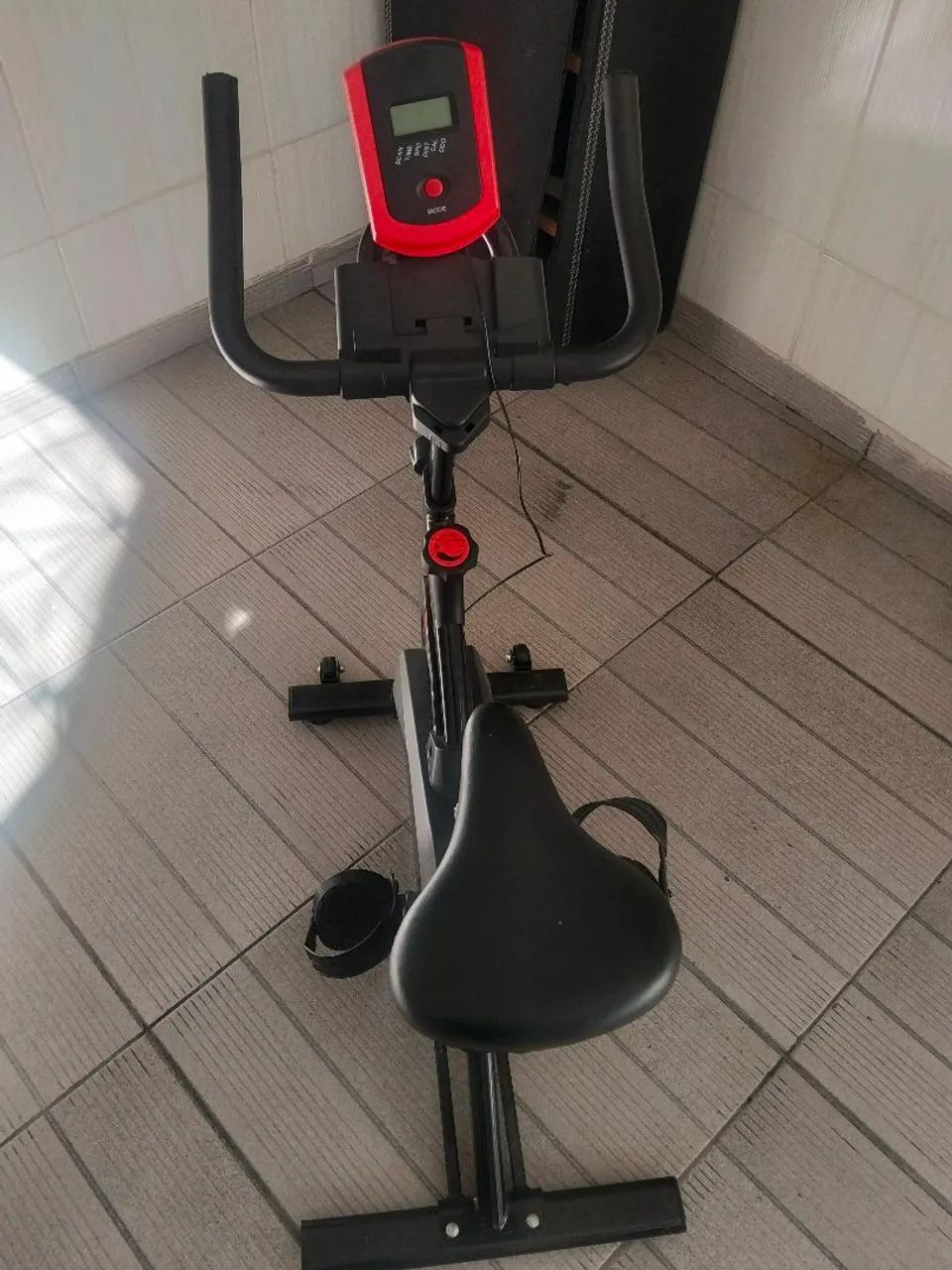 Bicicleta ergométrica nova - Foto 2