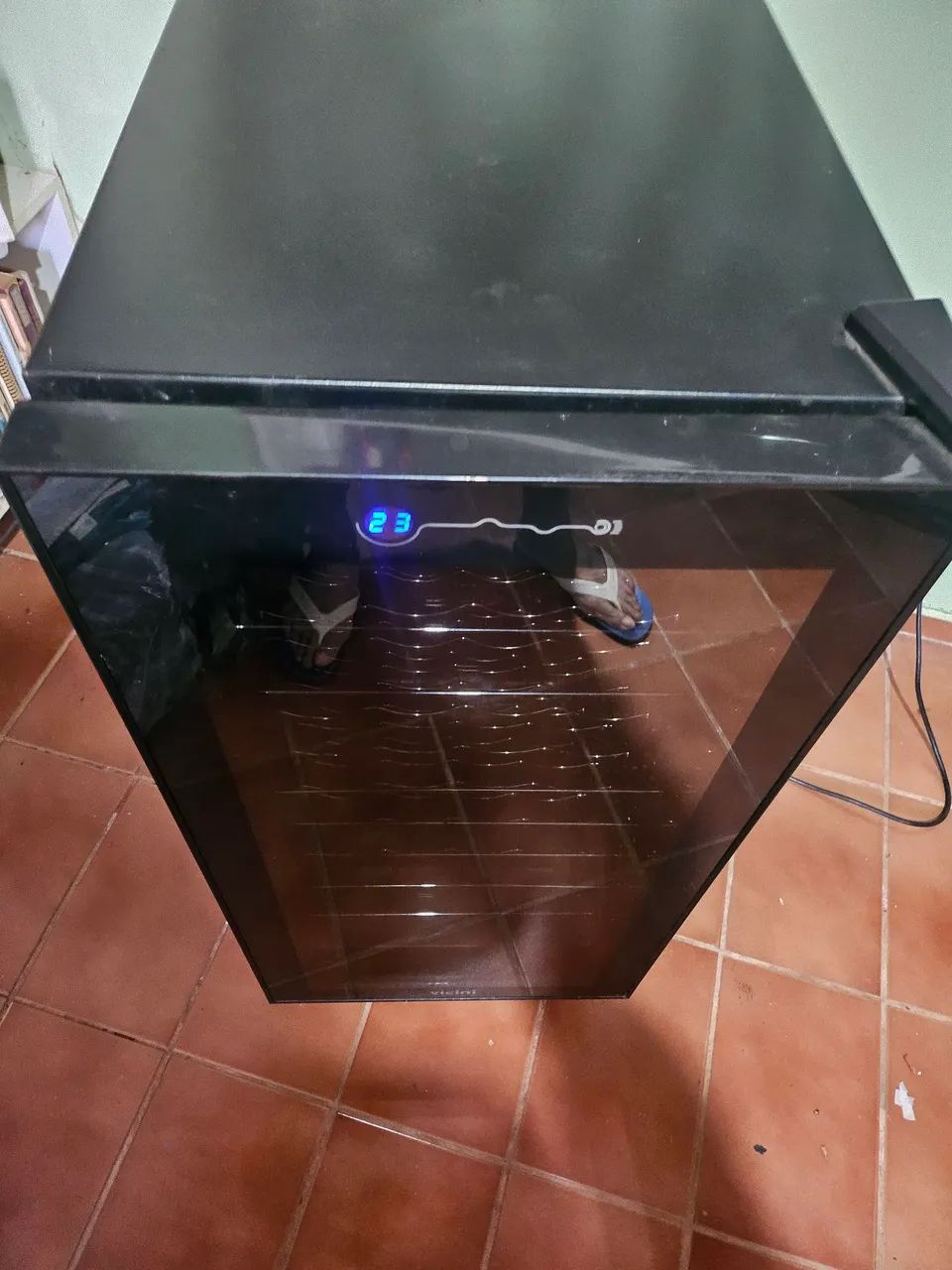 Adega climatizada 32 garrafas - Foto 4