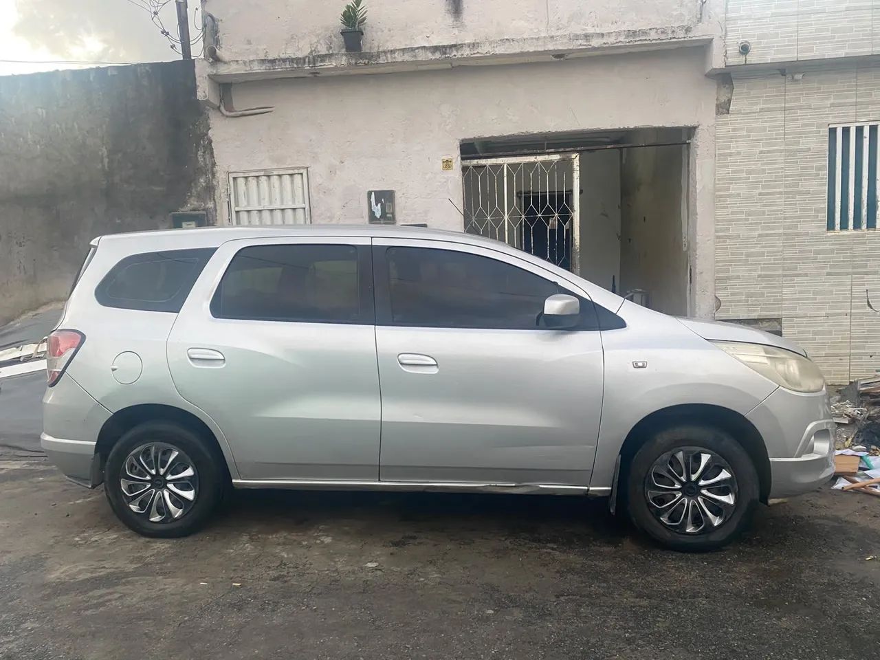 Chevrolet Spin LT 1.8 8V Econo.flex 5P Mec. 2013 - Foto 5