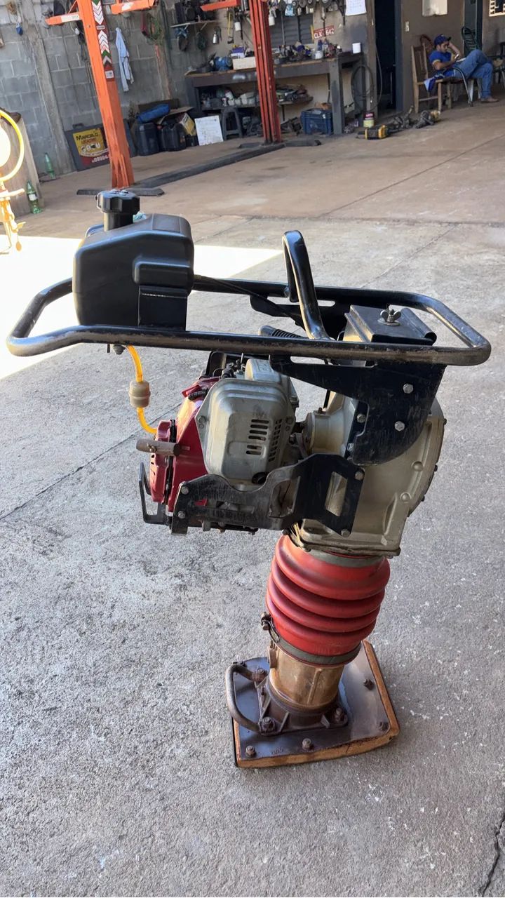 Vendo compactador 