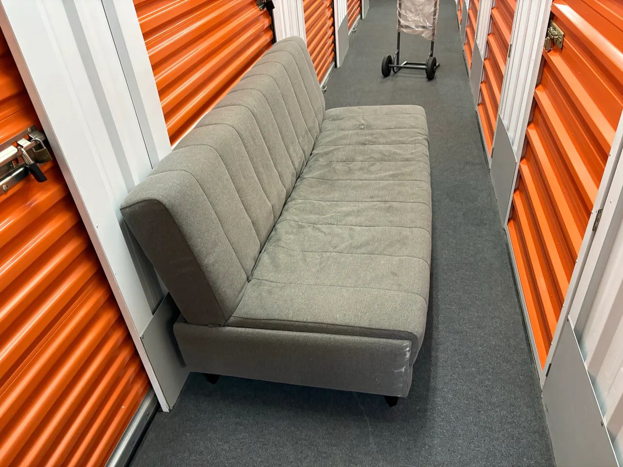 *DESAPEGO** Sofá-Cama Cinza 2,20m - Usado | Ideal para Reforma