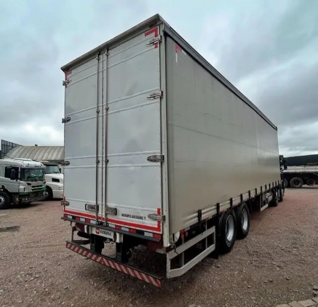 Scania P-310 baú sider  - Foto 5