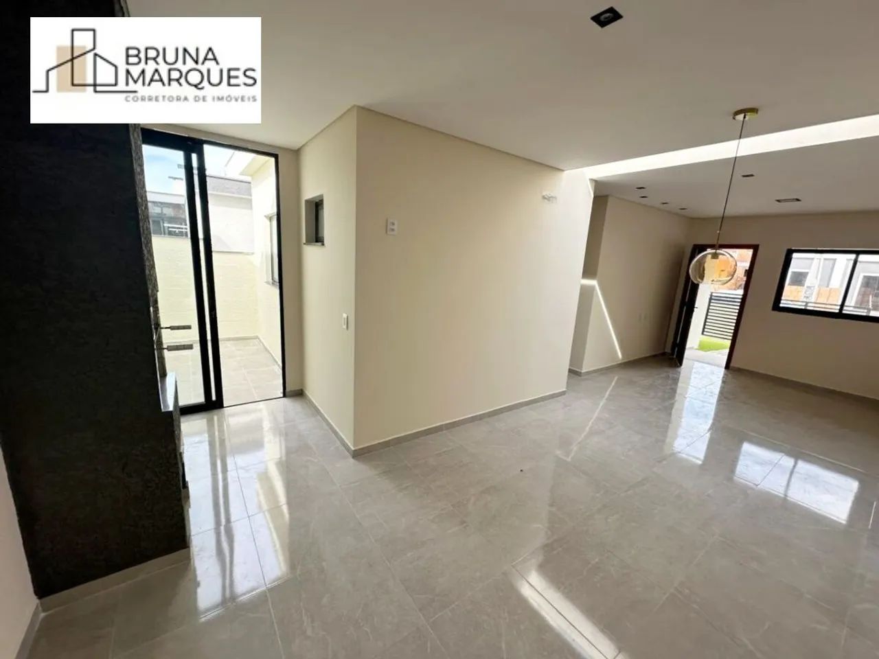 Casa Nova à Venda  Excelente Localização! - Foto 3