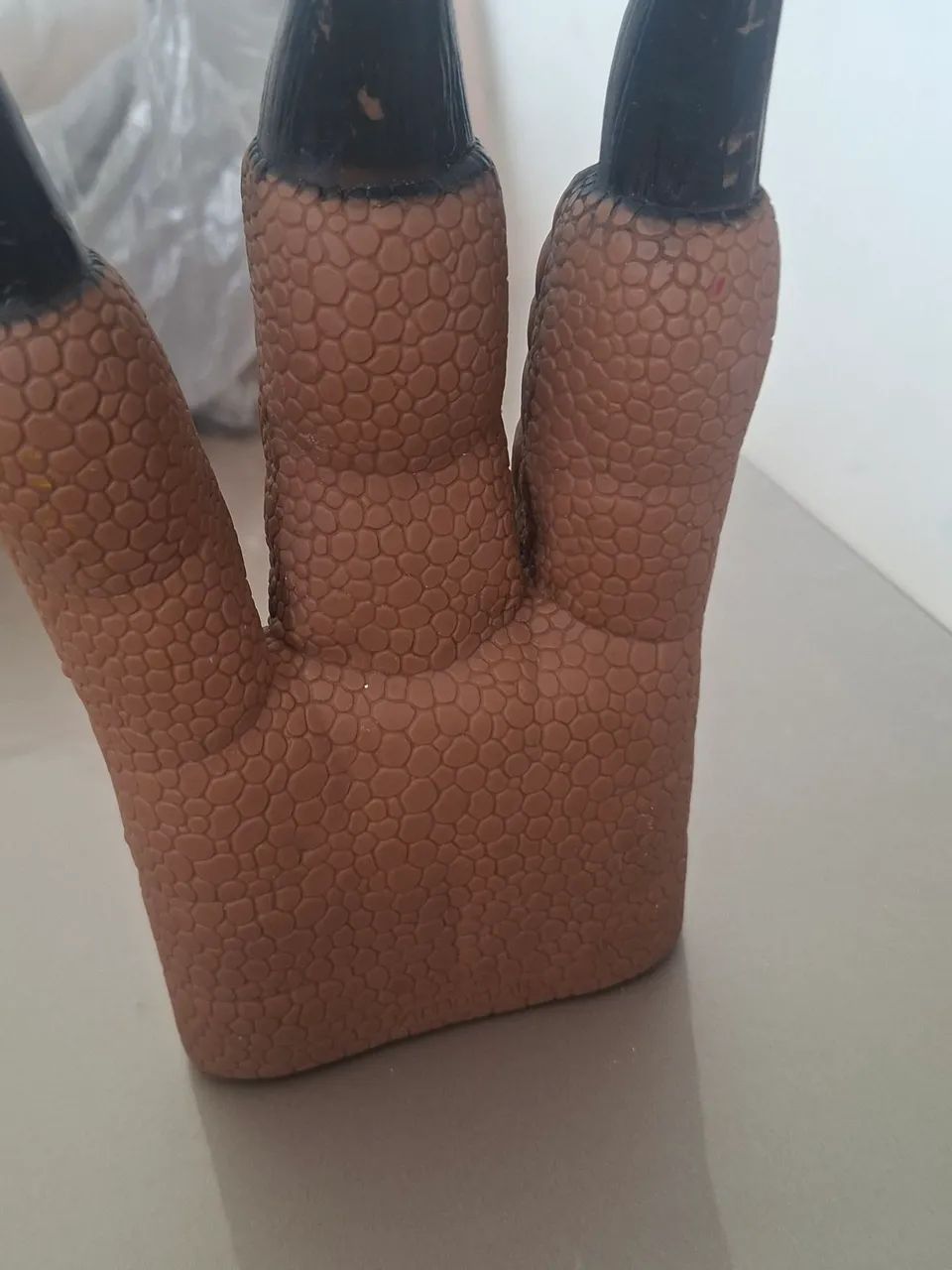 Luva de dinossauro para criança - Foto 2