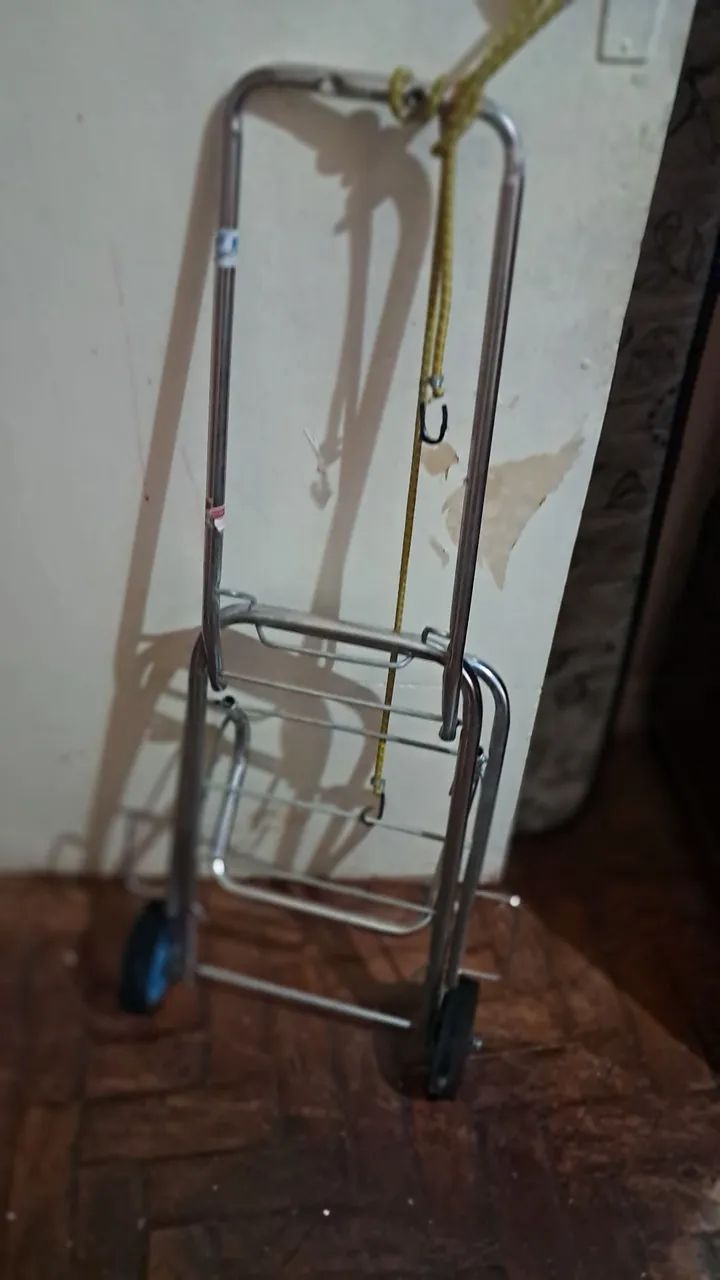 Carrinho de Camelo portatil dobravel. 