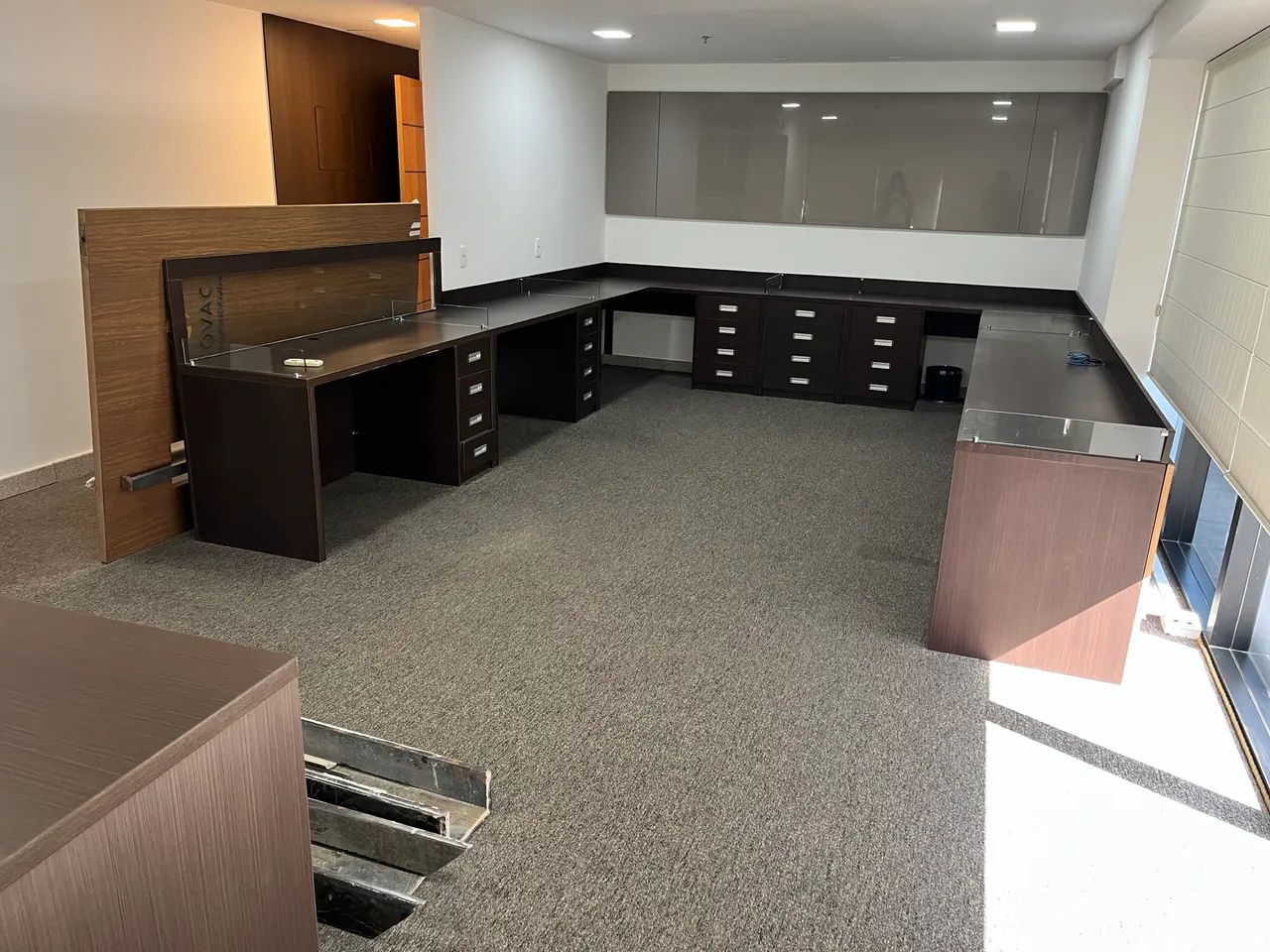 ALUGO SALA COMERCIAL