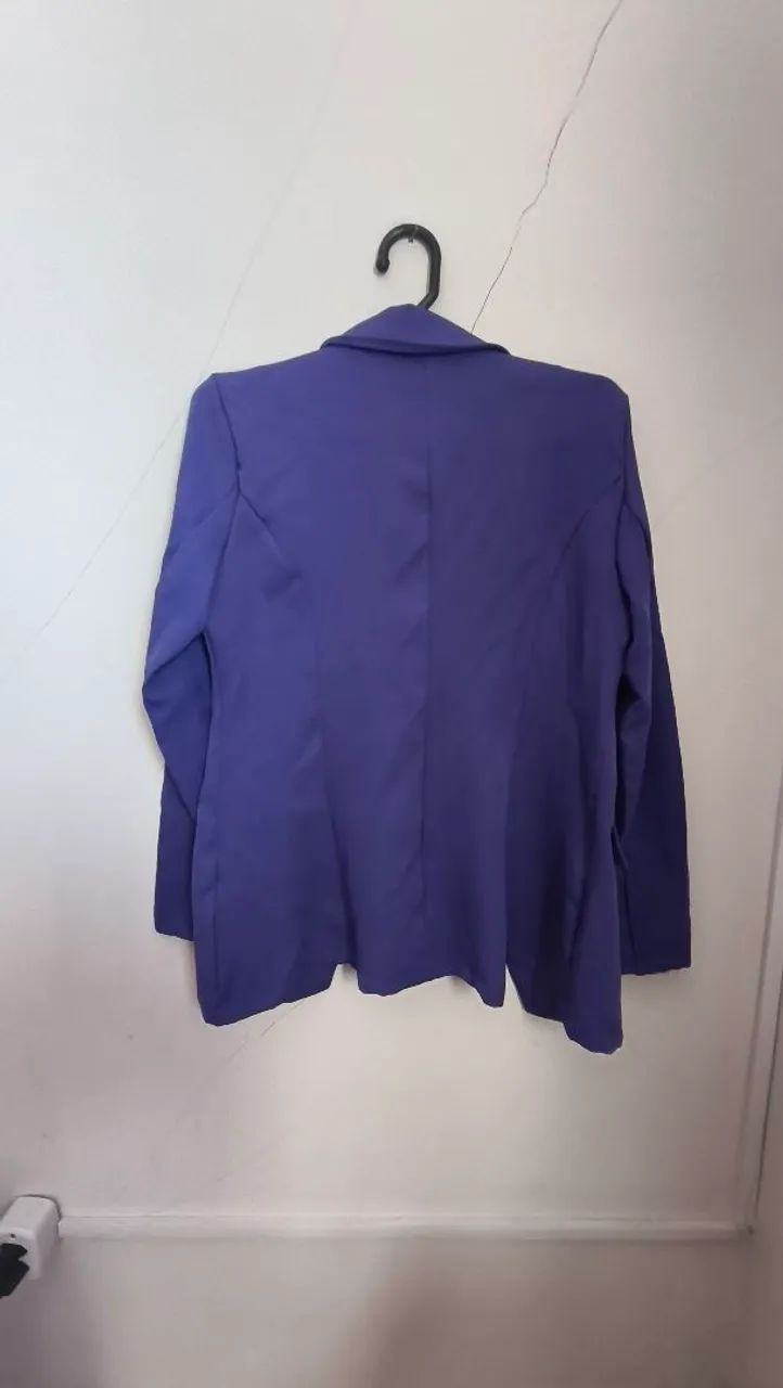 Blazer feminino roxo  - Foto 2