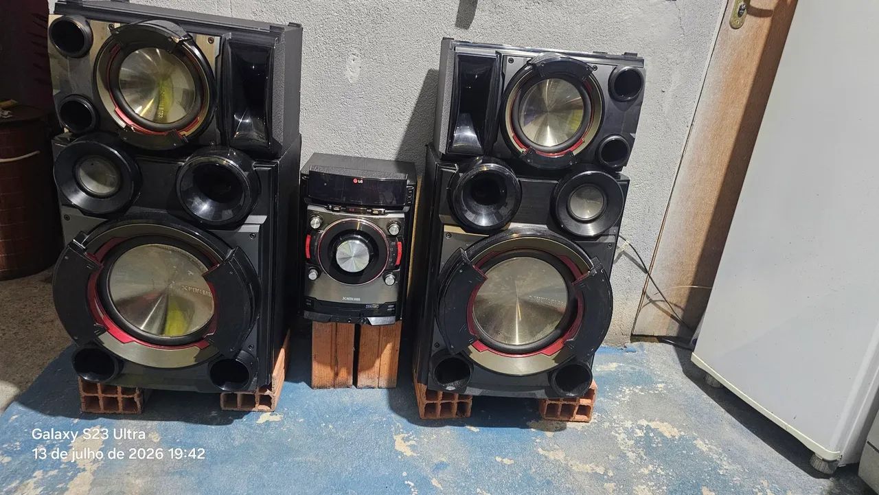 Som LG 9530