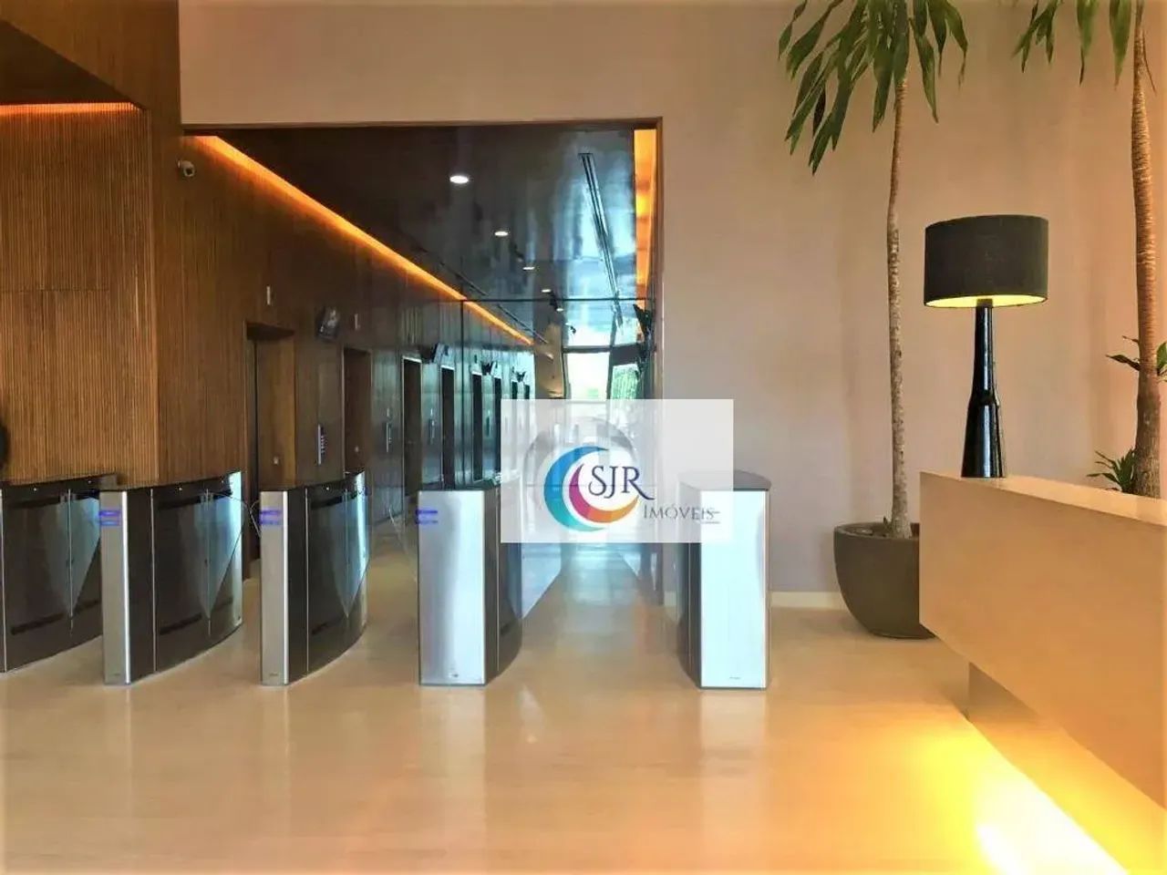 Conjunto Comercial de 366m² com 12 vagas de garagem! - Foto 4