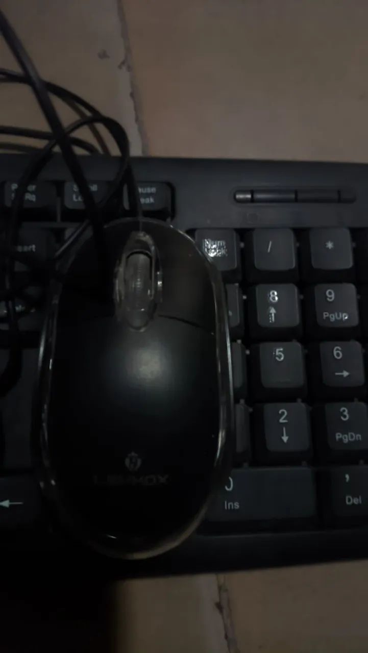 KIT TECLADO E 2 MAUSER C/FIO - Foto 3