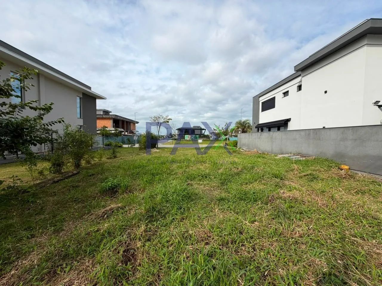 Lote de 321m² à venda no Reserva da Pedra - Foto 3