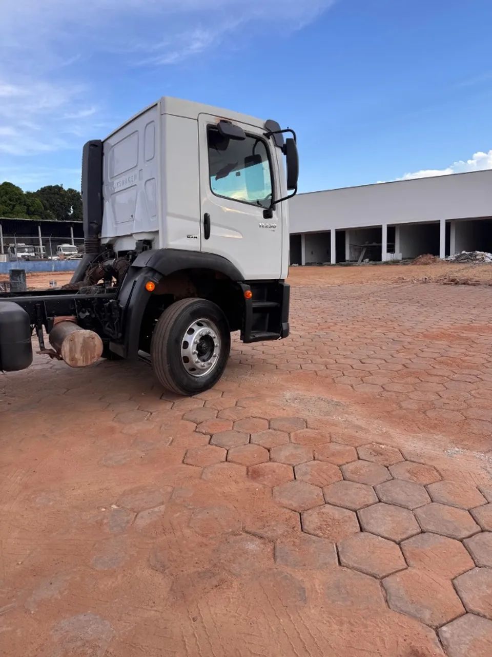 Caminhão 17-230 ano 2019 - Foto 4