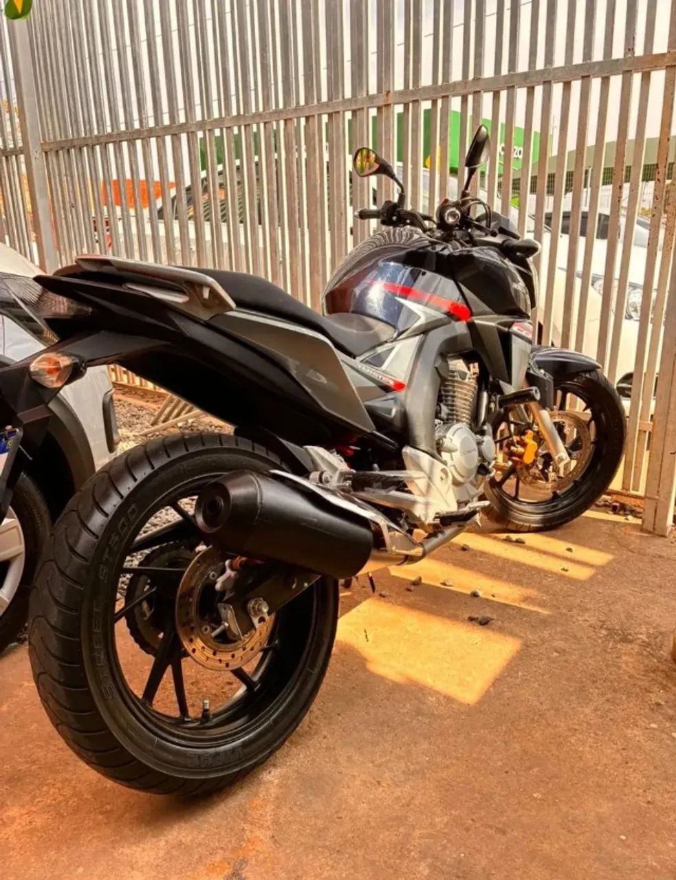 Cb 250 2018 - Foto 3