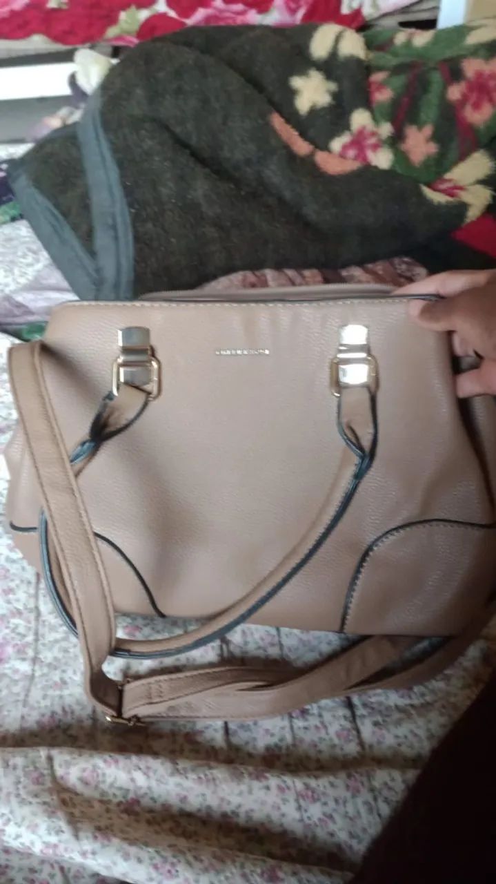 Bolsa Feminina Charles & Keith Caramelo - Elegante, Sofisticada e Atemporal! ? - Foto 5