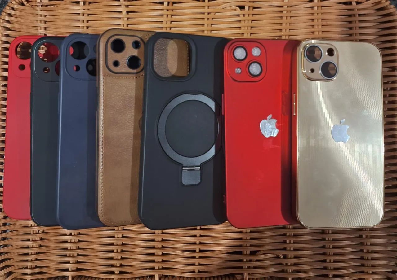 iPhone 13 Red (256GB)TODO ORIGINAL com NOTA FISCAL - Celulares e