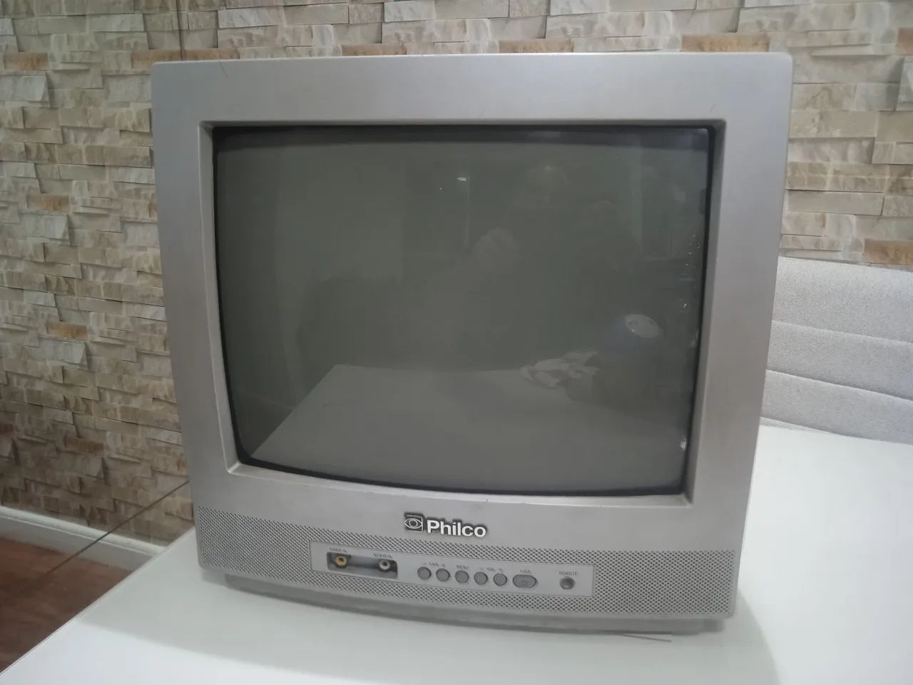 Tv tubo Philco 14 polegadas TP-1454 funcionando - Foto 2
