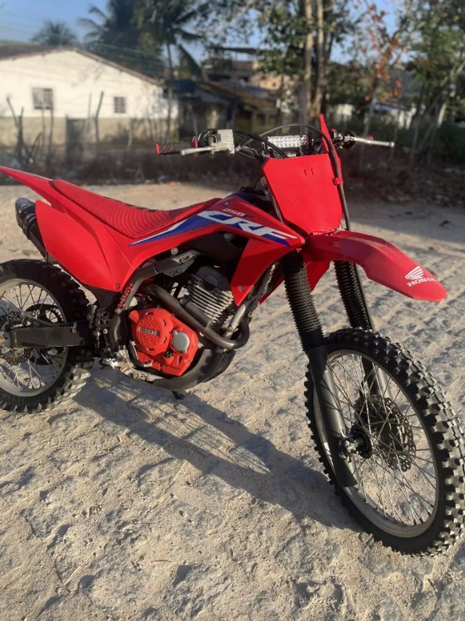 HONDA CRF 250F 2019 - Foto 2