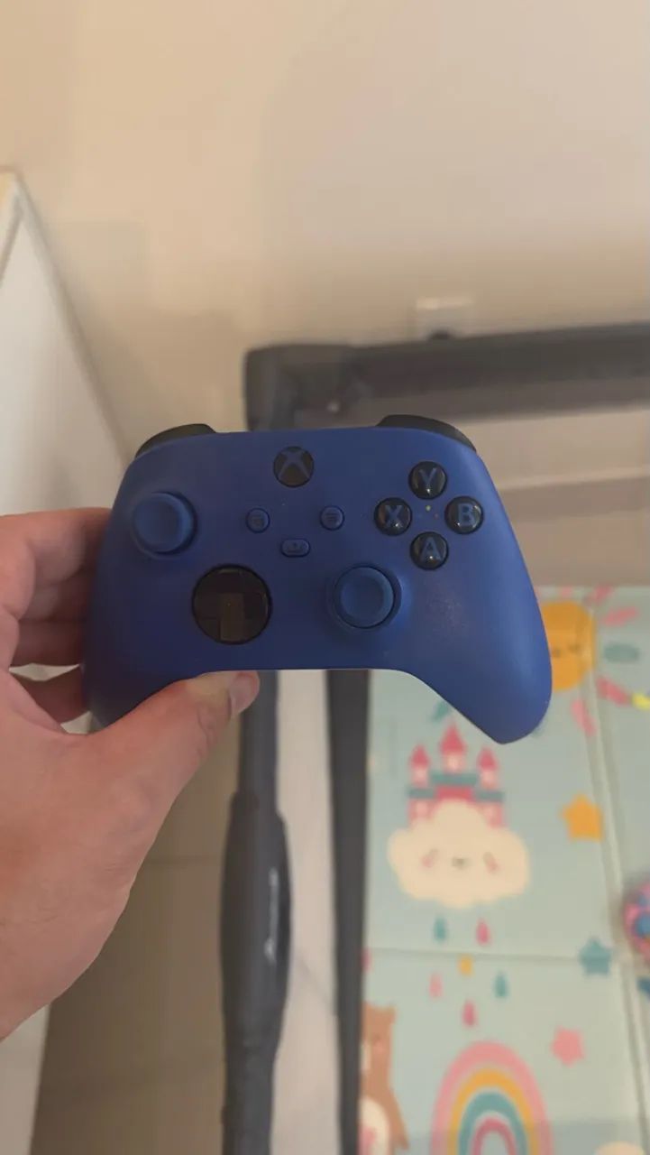 X Box One S com 2 controles  - Foto 4