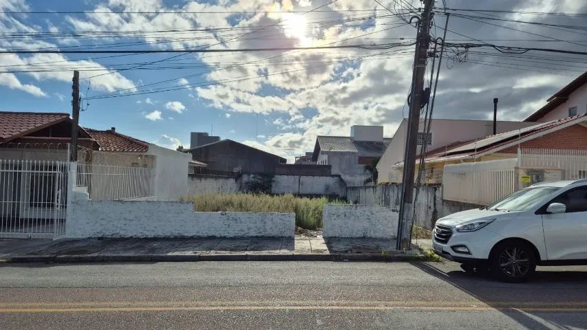 Aluga-se terreno com 439,2m² em Capoeiras