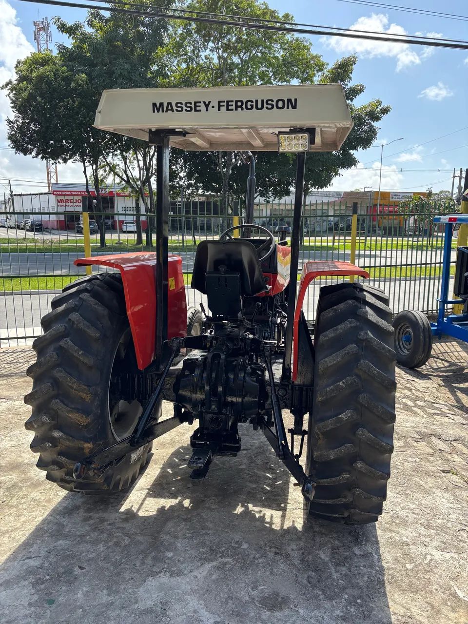 Trator Mf 265 - Foto 3