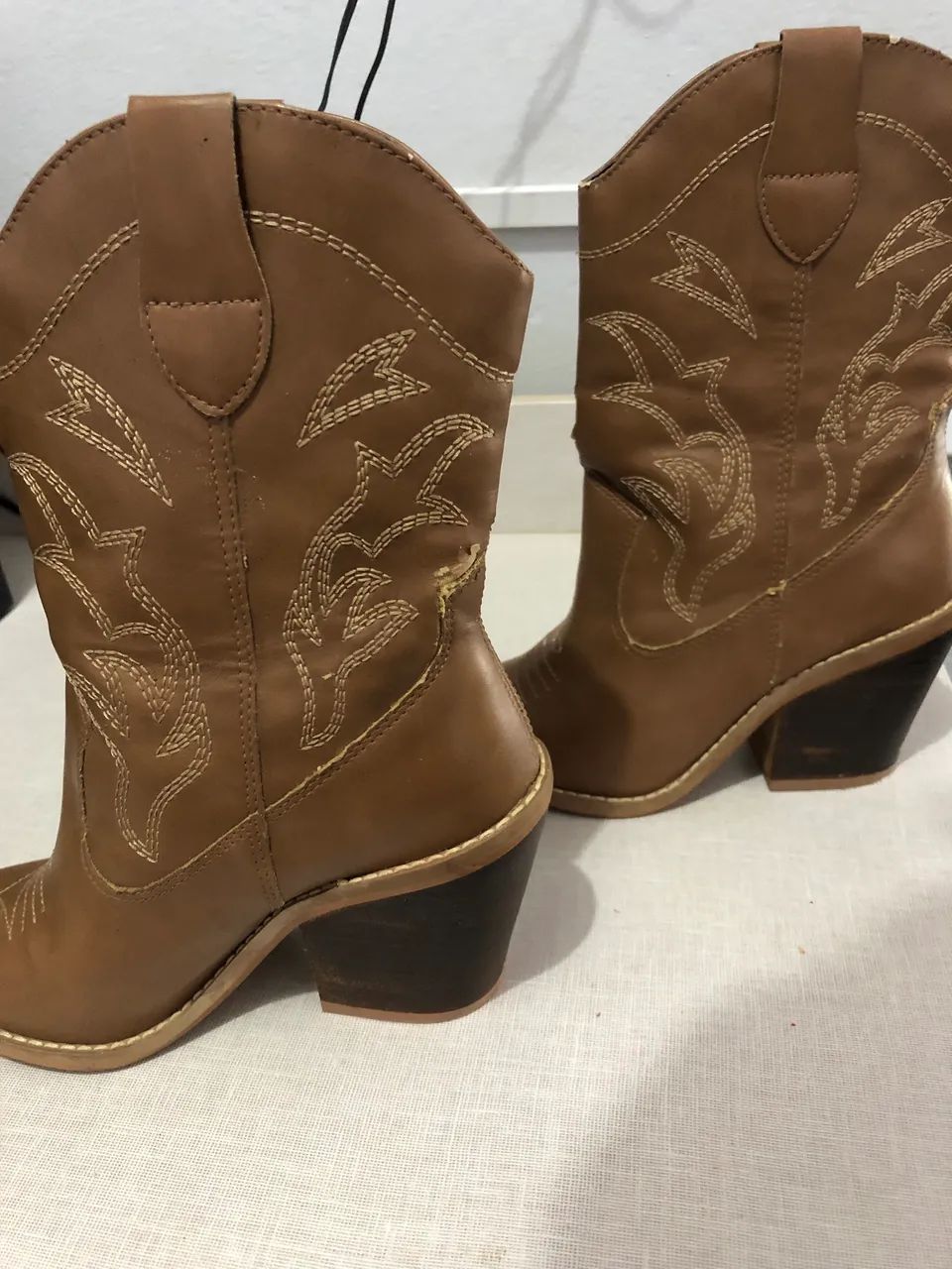 Bota Gabriela  - Foto 2