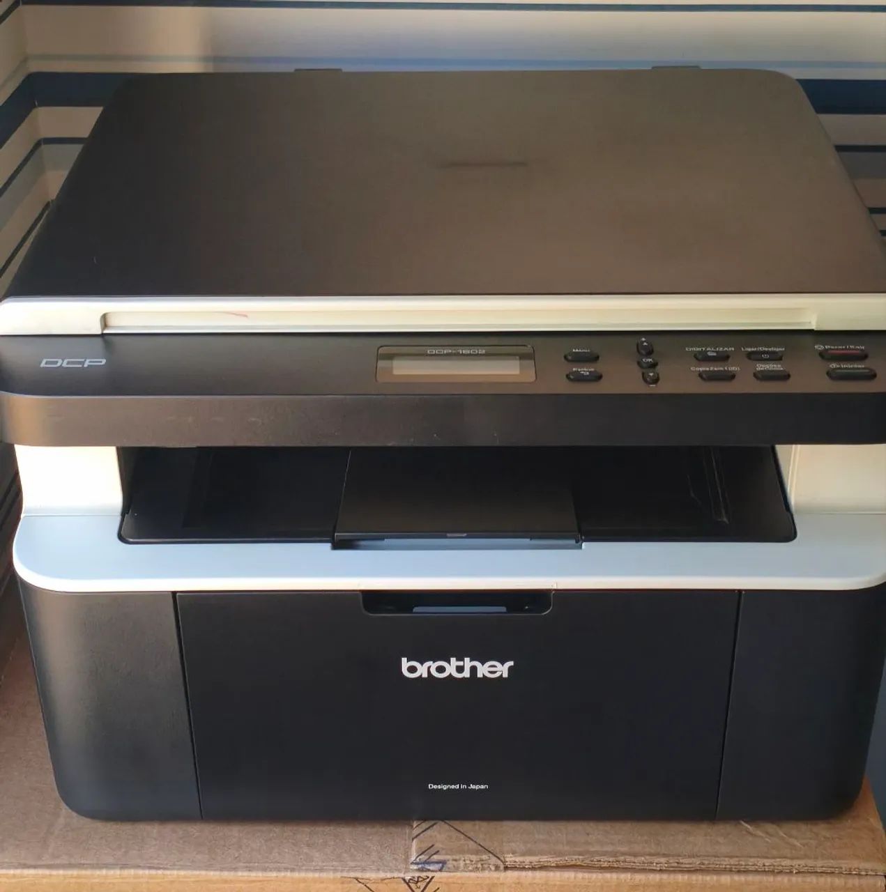 Multifuncional Laser Brother DCP-1602