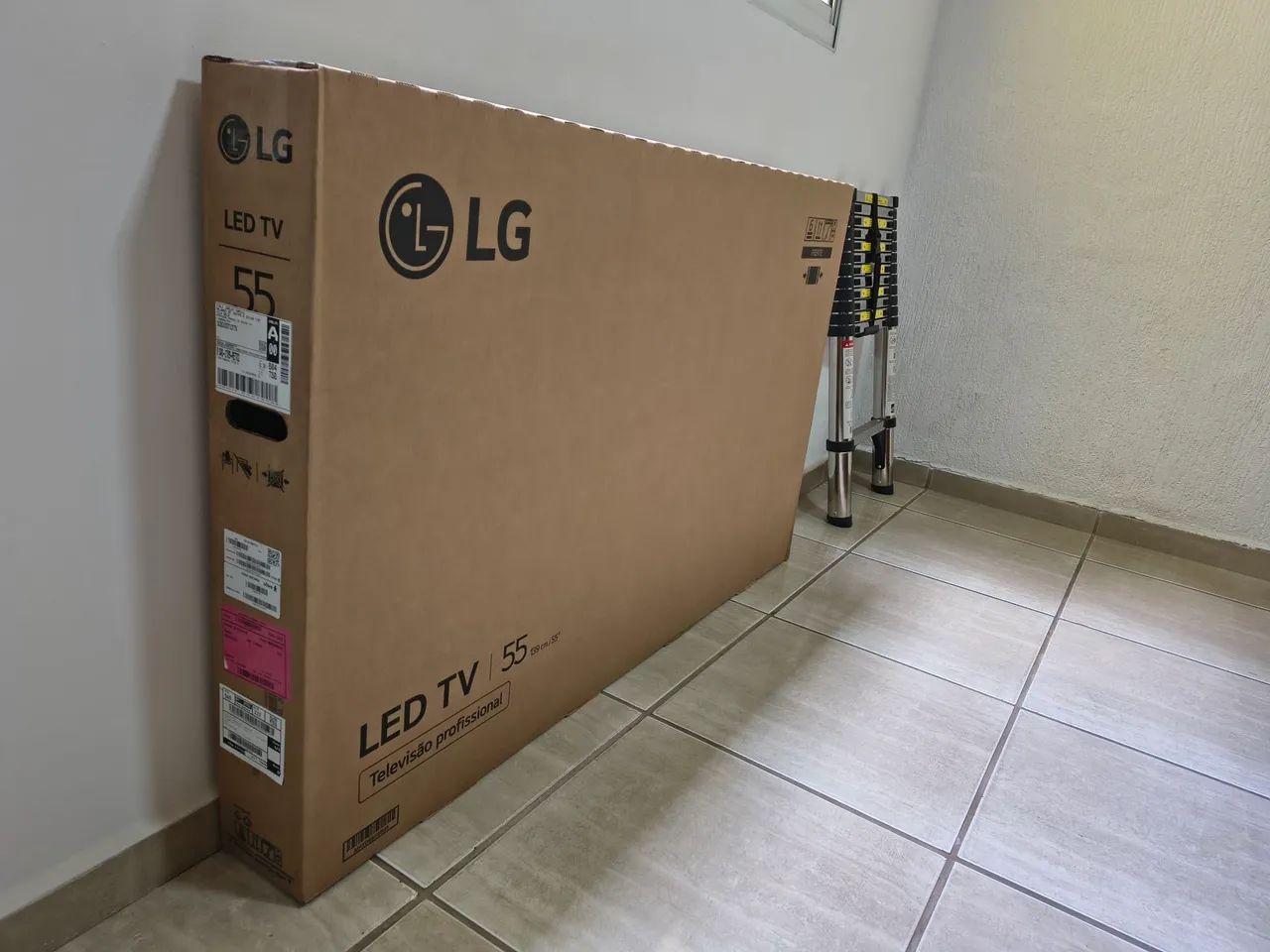 Tv Smart LG 4k UHD 55 polegadas  - Foto 2