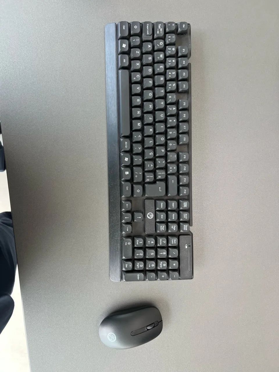 Kit Mouse e Teclado Sem Fio