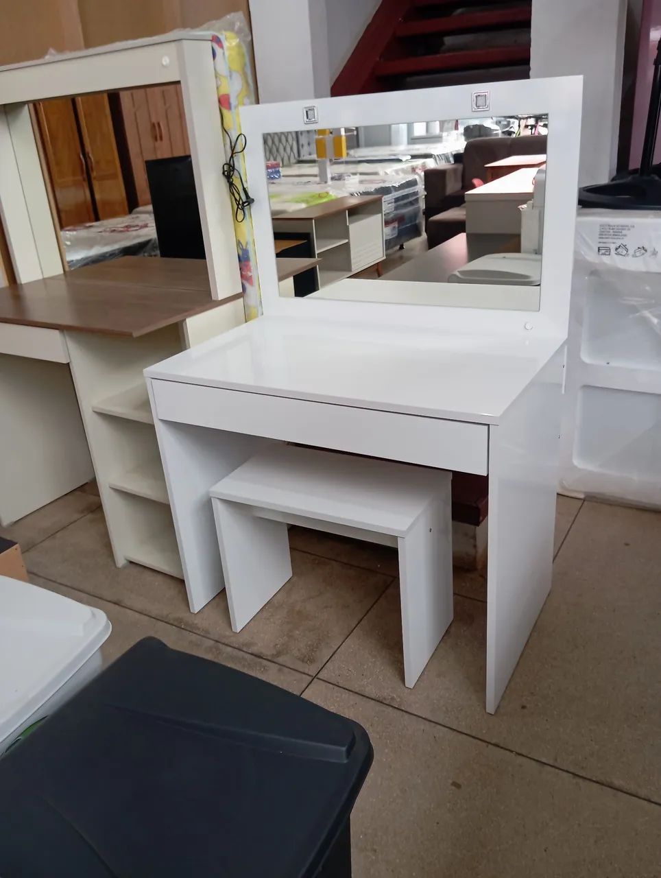 Penteadeira nova em oferta 