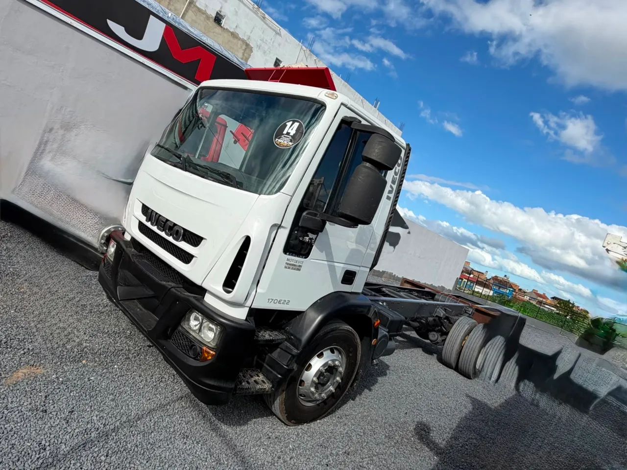 Iveco 170e22 semi novo  - Foto 2