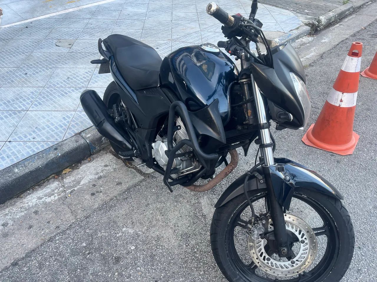Cb300R 