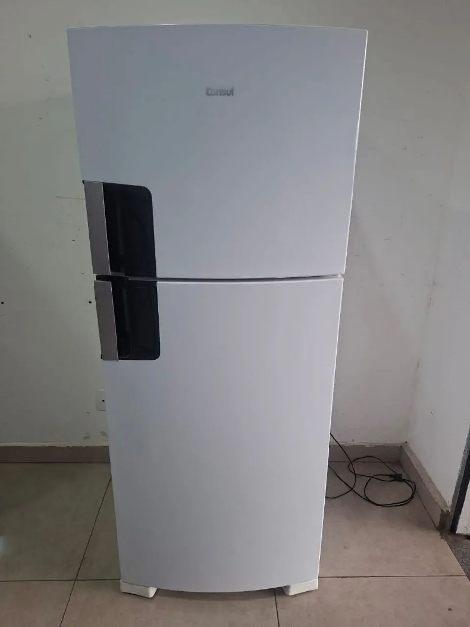 Vendo geladeira 