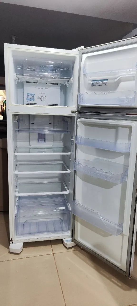 Geladeira Eletrolux  - Foto 2