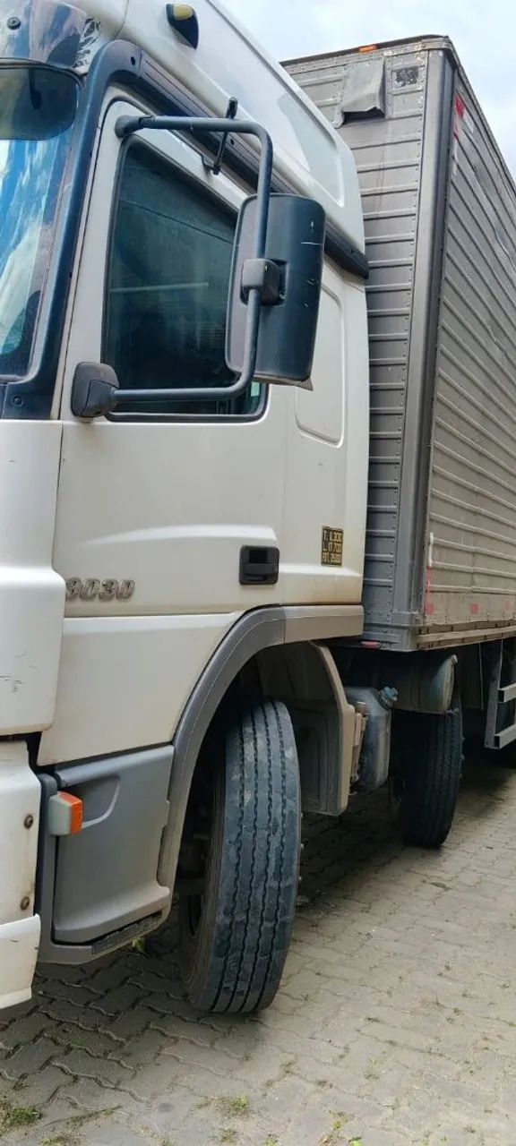 Atego 3030 - Foto 4