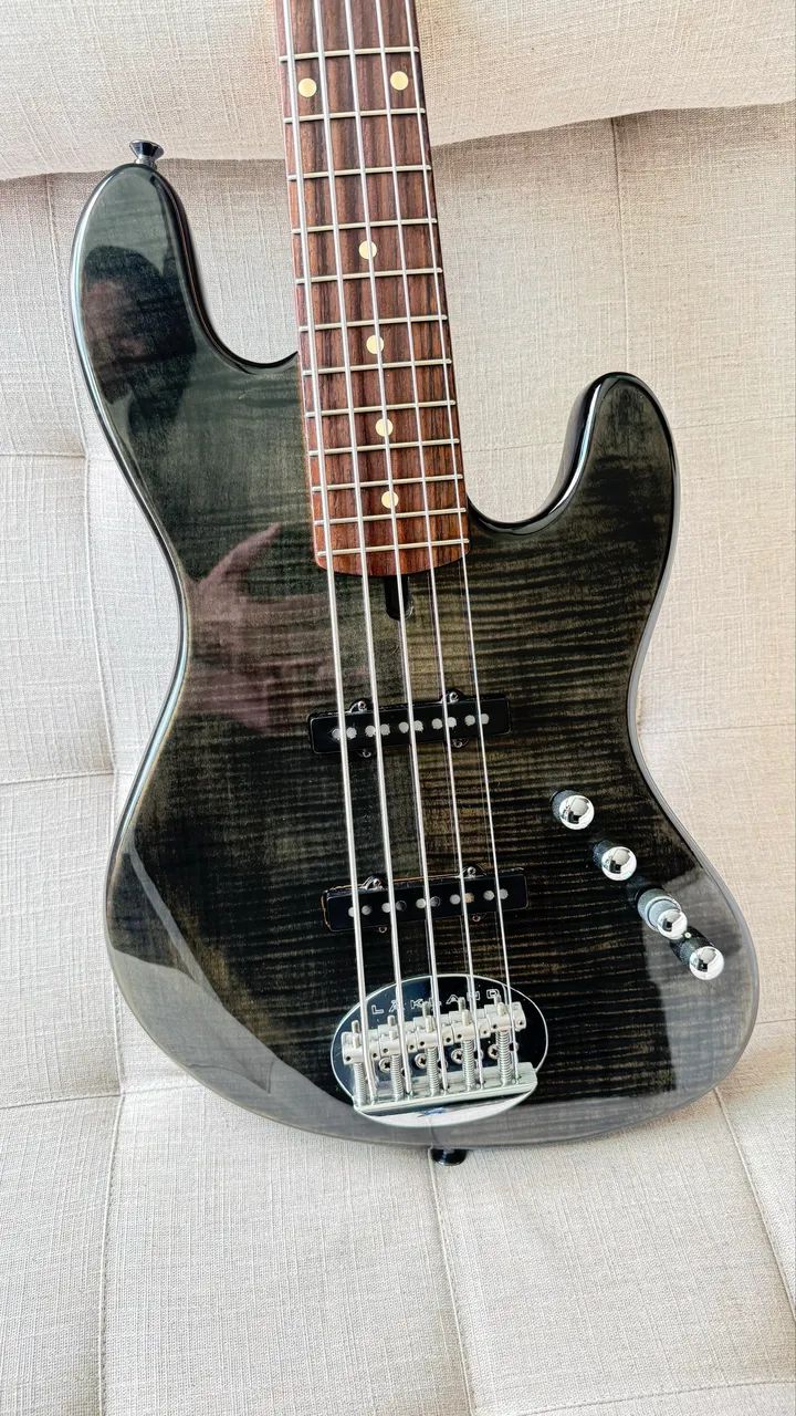 Baixo Lakland 55-AJ - Instrumentos musicais - Norte (Águas Claras
