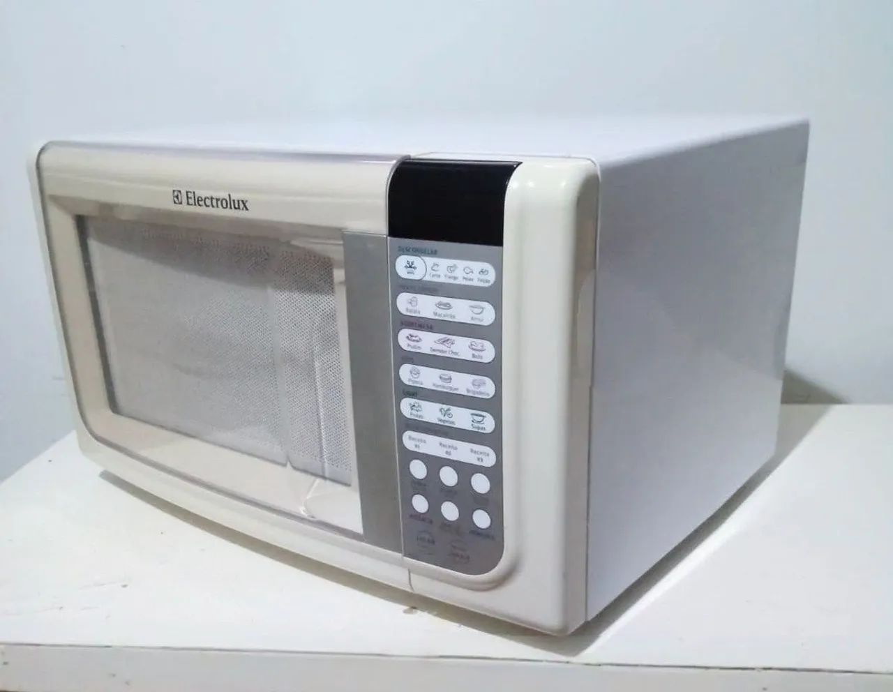 Microondas Electrolux 23L / 220v (Entrega). - Foto 5