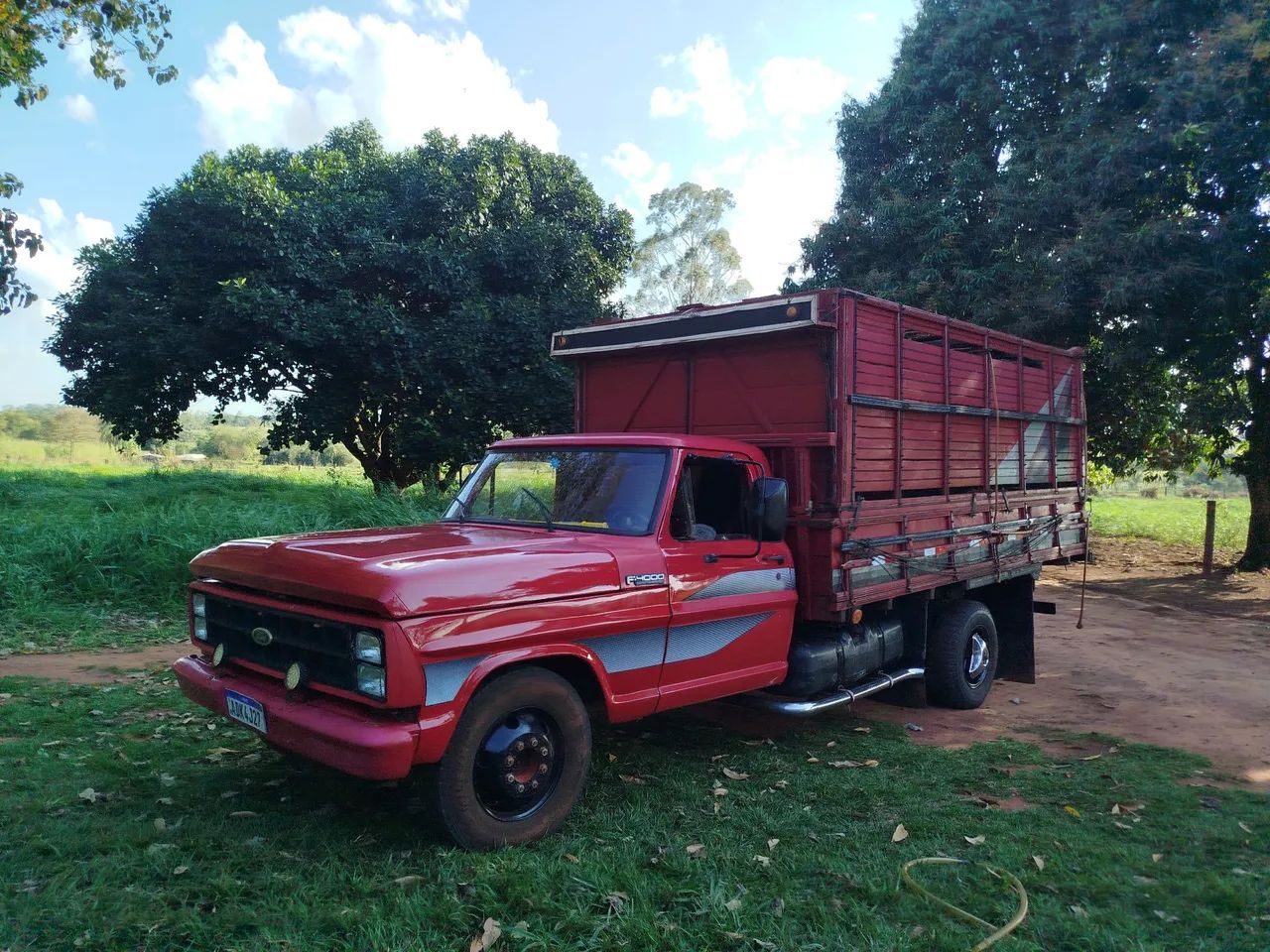 F4000 