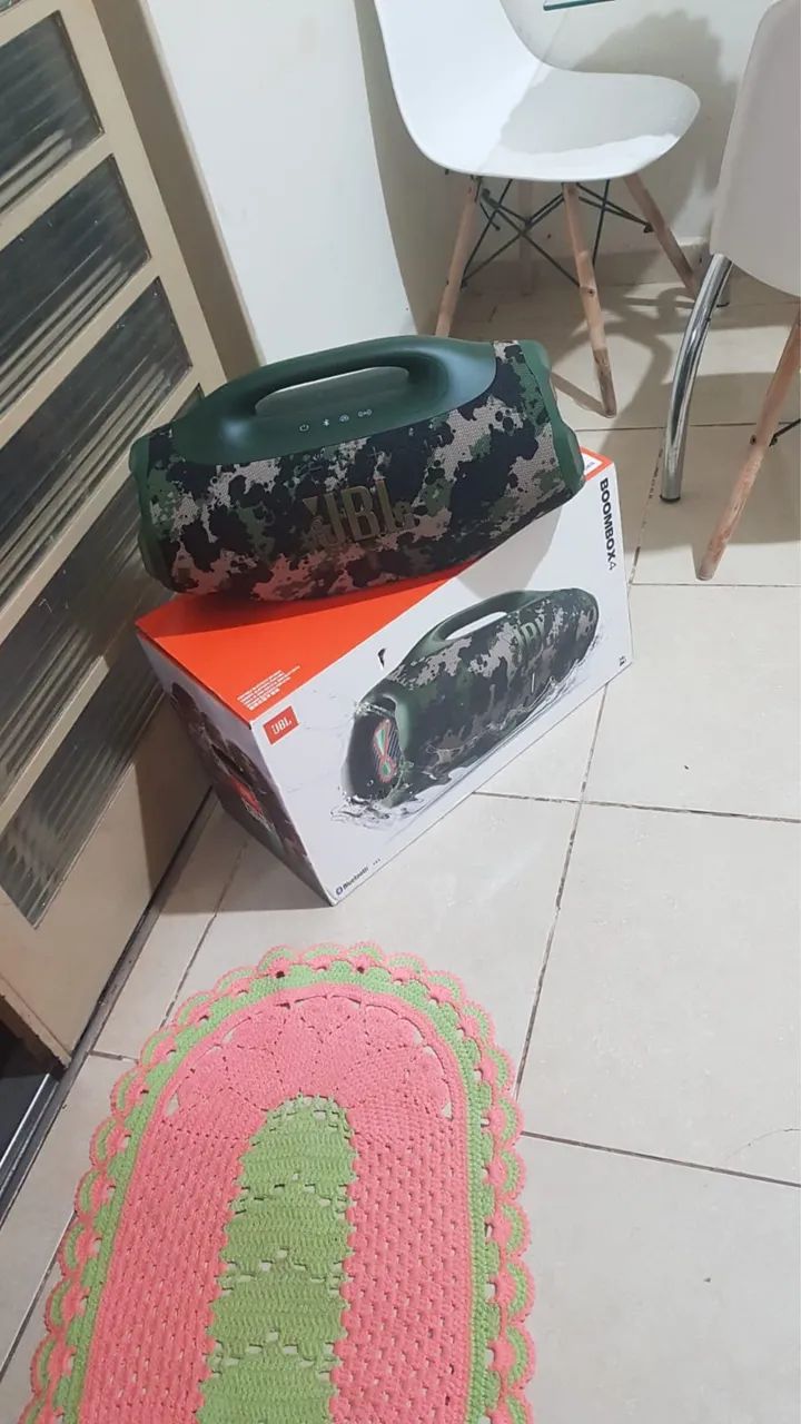 Jbl bombox 4