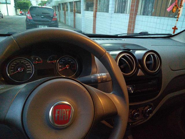 Palio attractive 1.4 2015 - Foto 4