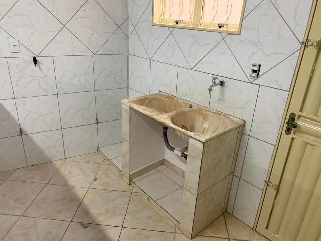 Casa Belissima otima Localização 2 qts, 4 garagem prox shoping Passeio das Aguas - Foto 4