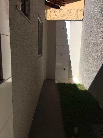 Carolina Parque Casa com varanda na frente com dois quartos sendo um suíte com ducha - Foto 8