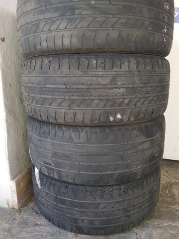 Pneu 215/50 17