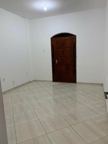 Alugo casa de alto padrão próximo a orla de coroa grande - Foto 9