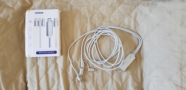 Cabo USB - HDMI