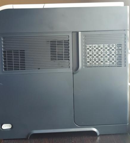 HP LaserJet P4515n Impressora de Rede - Foto 3