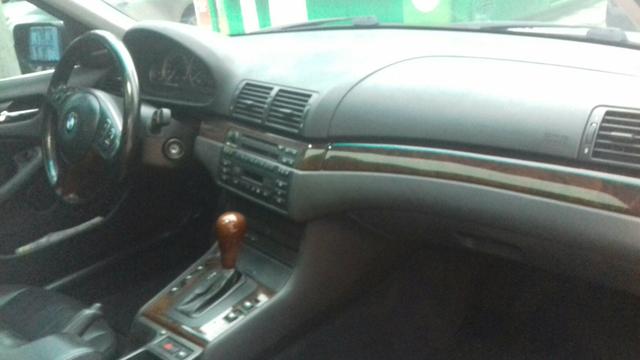 Bmw 330 i - Foto 15